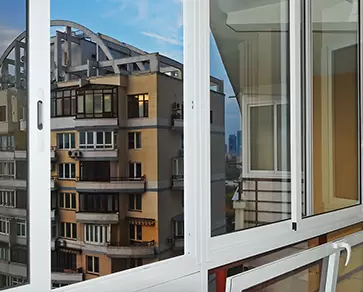 Раздвижное остекление балконов и лоджии под ключ в Москве недорого, цена производителя - l-okna